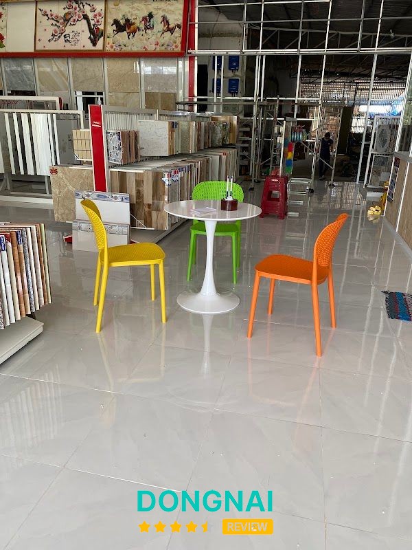 Cửa hàng vật liệu xây dựng Lê Minh