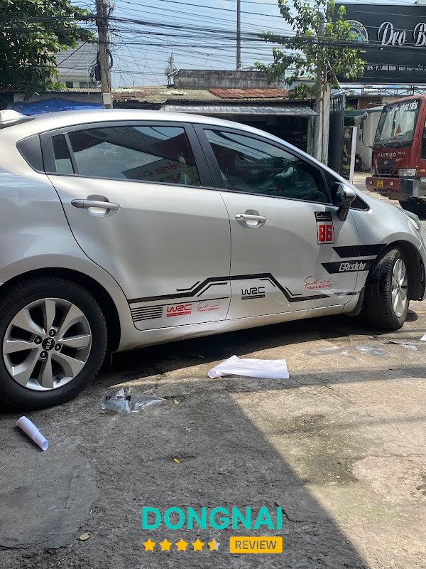 Trung Decal