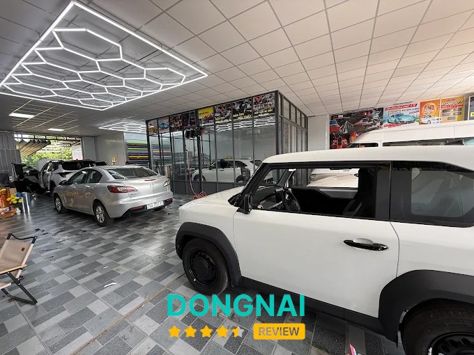 Khu vực thi công tại Decal Long Khánh