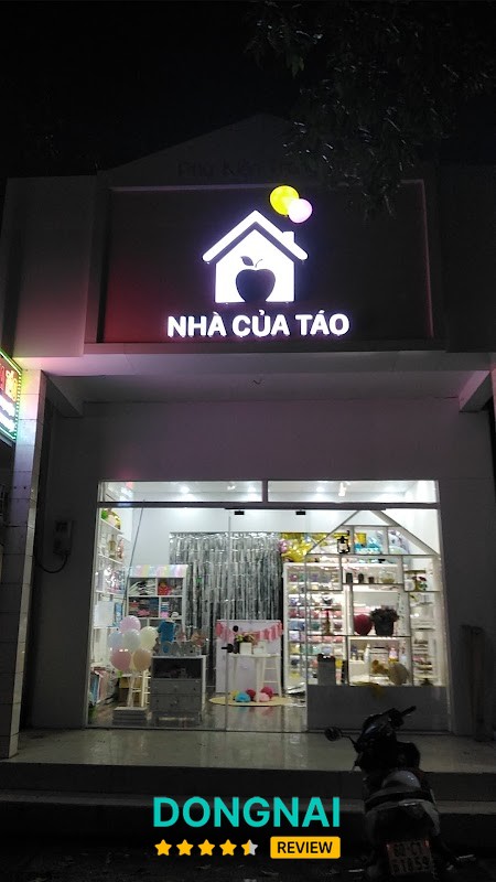 Nhà Của Táo - Cửa hàng phụ kiện và trang trí Sinh Nhật