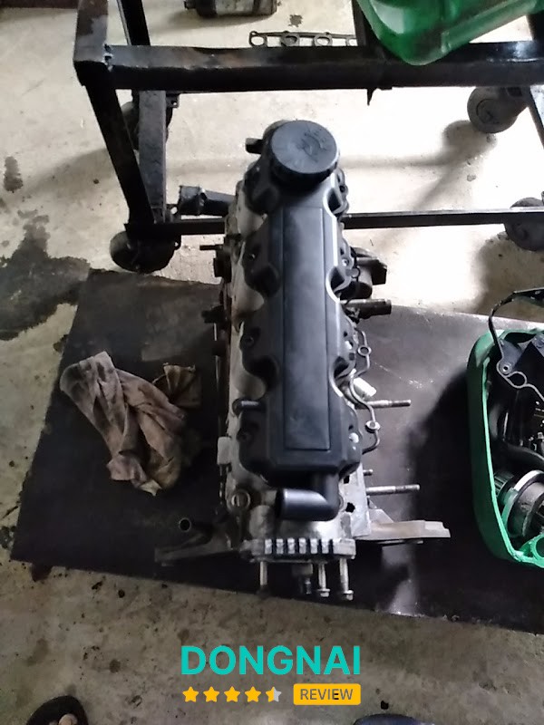 GARAGE Ngọc Minh sửa xe ô tô Dầu Giây