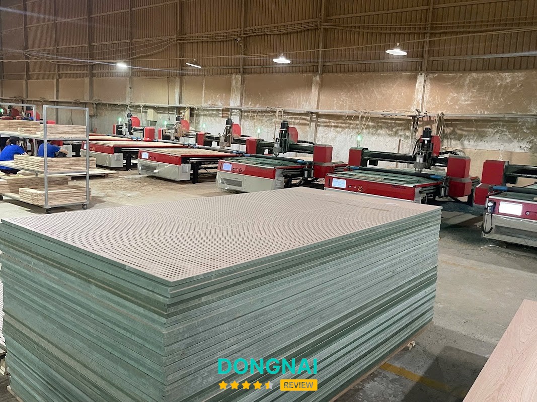 Xưởng Gia Công CNC – Cắt, Tiện, Chạm Gỗ Theo Yêu Cầu Đồng Nai
