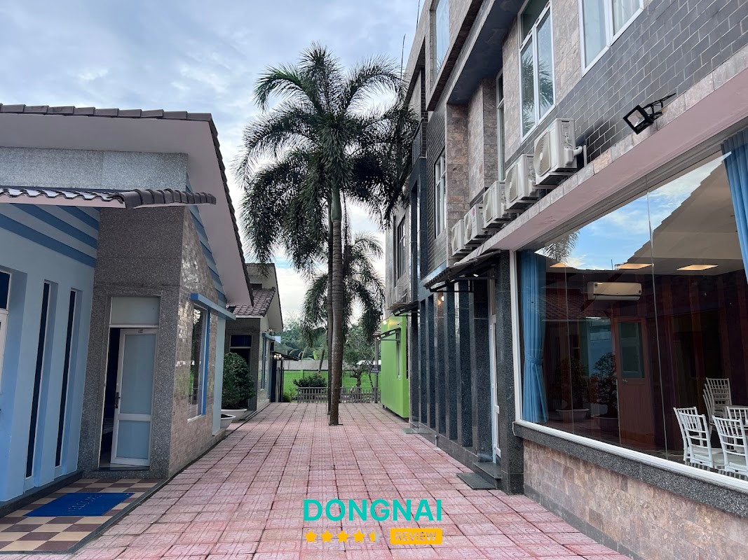 Hotel Long Khánh | Khách Sạn View Đẹp Long Khánh