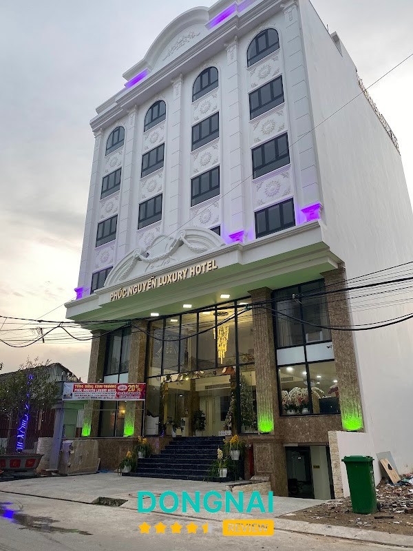 PHUC NGUYEN LUXURY HOTEL Nhơn Trạch
