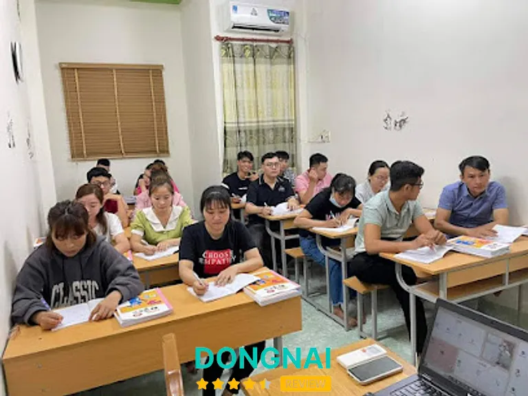 Lớp Hàn Ngữ Hayeon: B11, Cư Xá Thống Kê, Tam Hiệp