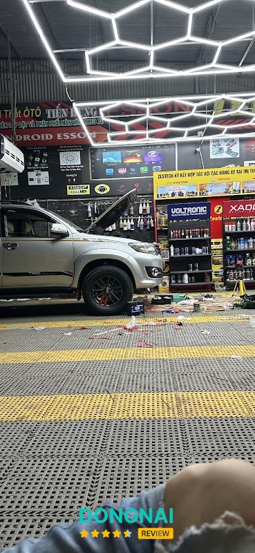 Phụ kiện xe tại Nội thất ô tô Tiến Dũng
