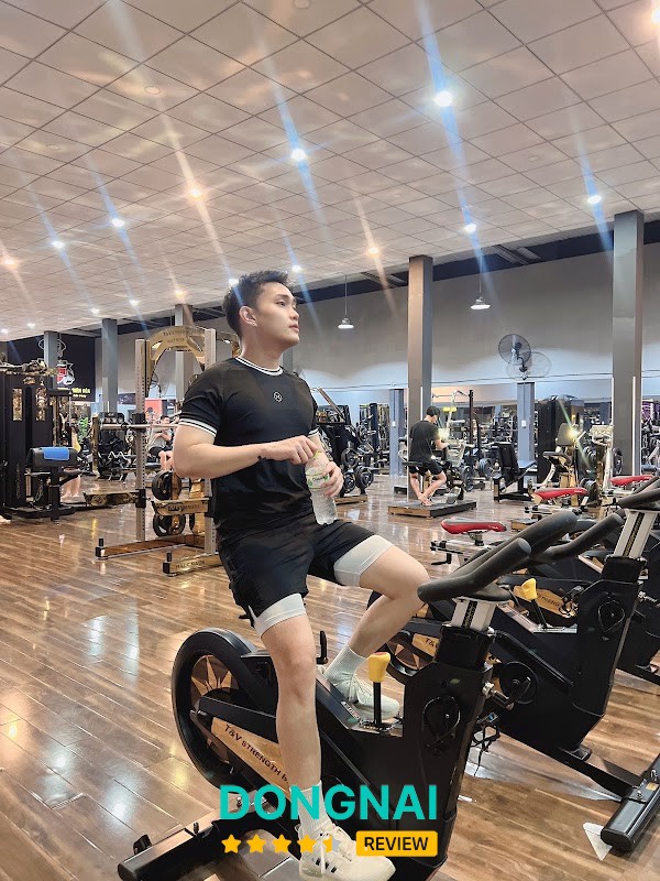 Không gian DC Gym fitness center