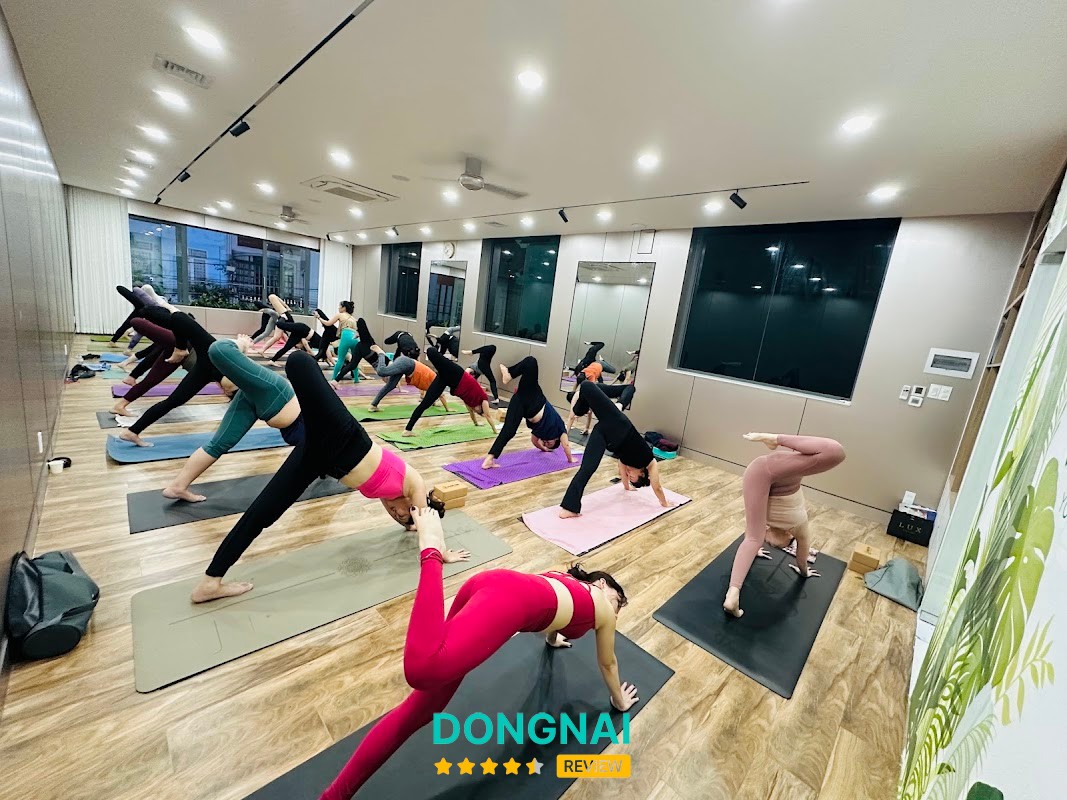 Vườn Yên Yoga Trấn Biên