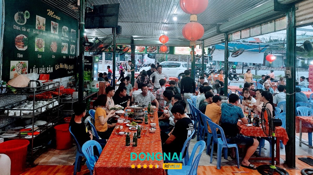Quán Hải Yến Long Bình