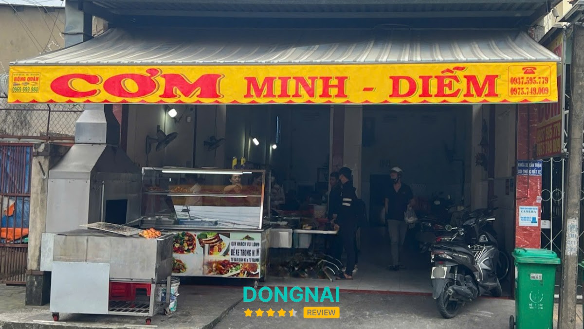 Quán cơm Minh Diễm Long Bình