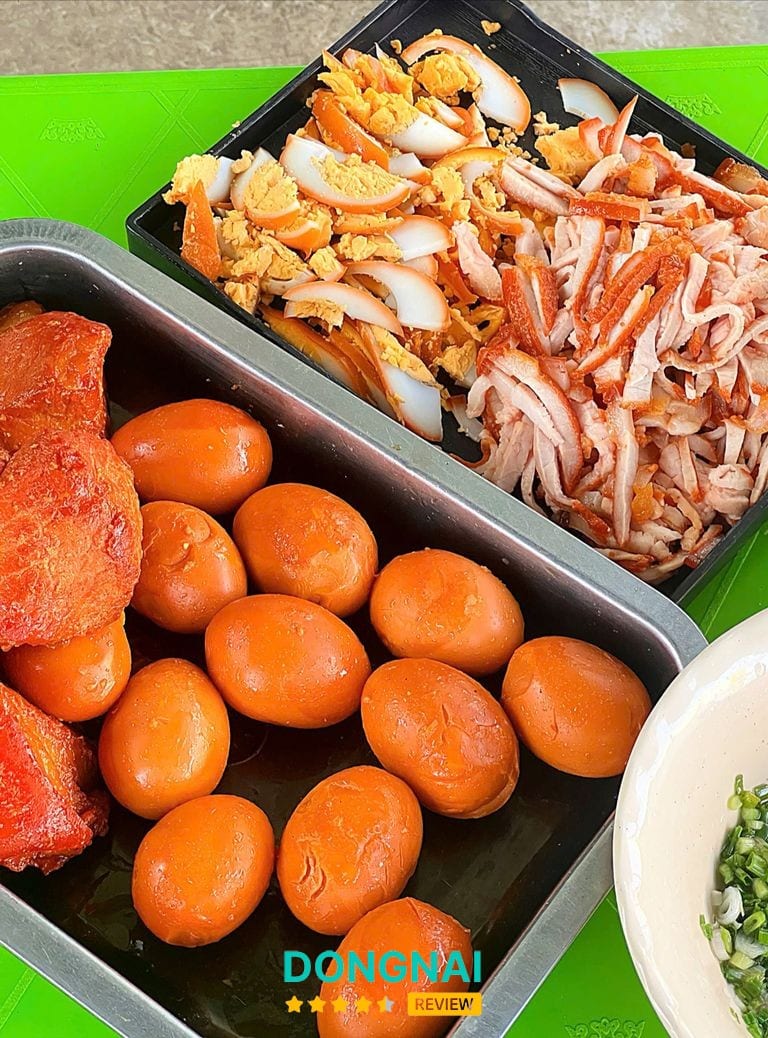 Món ăn Cơm Tấm Long Xuyên A Tèo