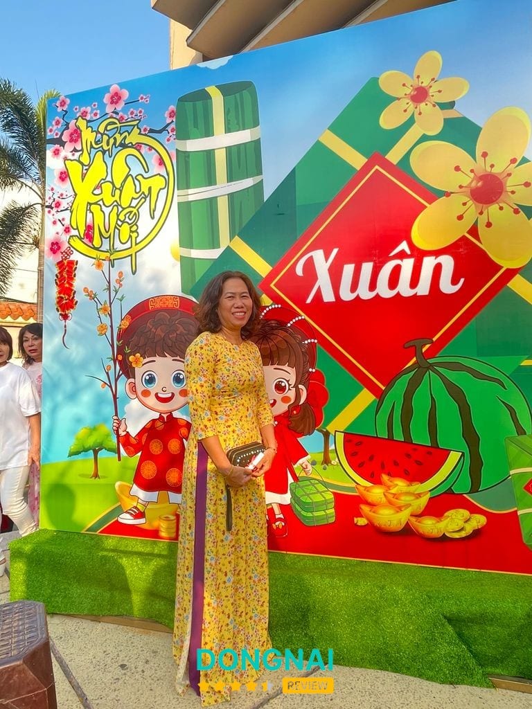 Cơm tấm subin tại đường Hồ Hòa