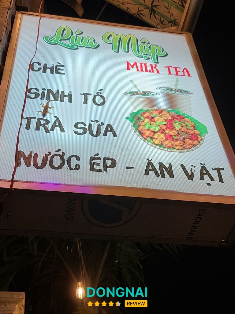 Không gian Cơm Tấm Hương Linh Trảng Dài