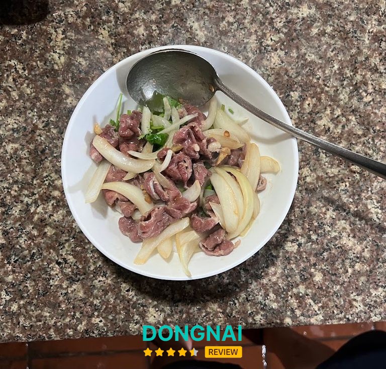 Phở tại Phở Việt Hà Nội