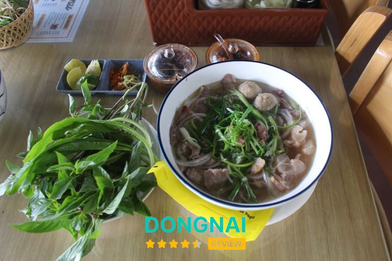 Phở - Bún Bò Huế Sông Hương – hình ảnh 2