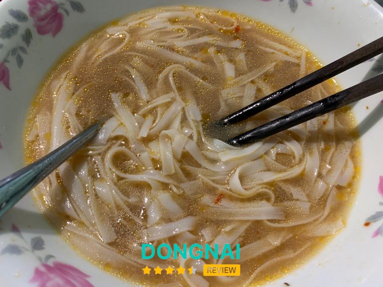 Phở Yến Nhi – hình ảnh 2