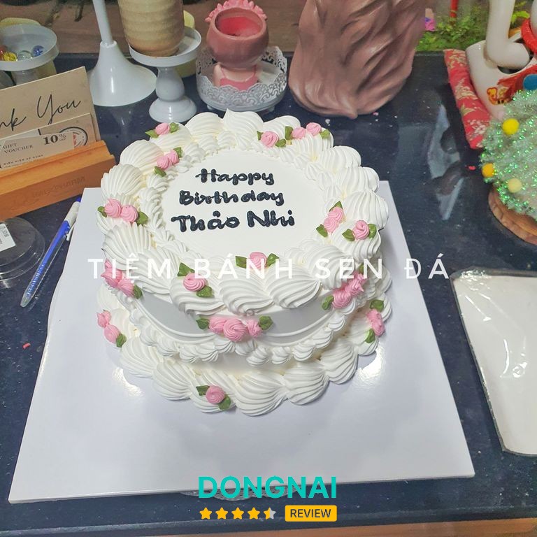 Tiệm bánh Sen đá hình ảnh 3