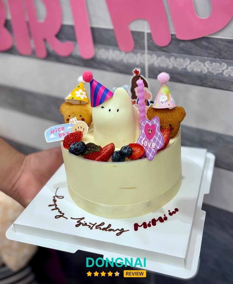 Không gian Giang Bakery Cafe
