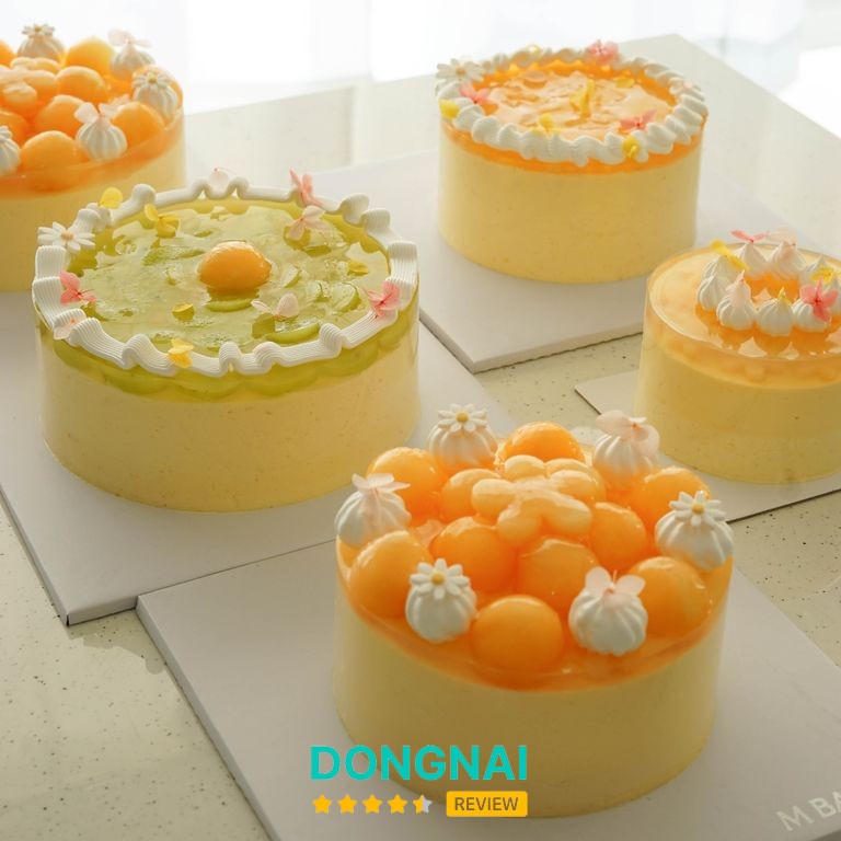 Bánh kem M Bakery