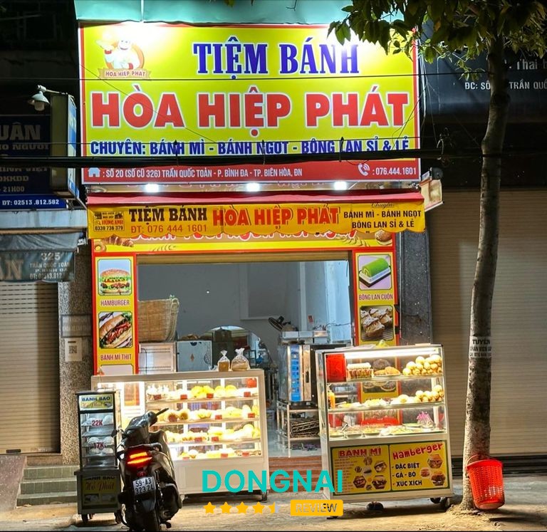 Tiệm bánh Hoà Hiệp Phát Tam Hiệp