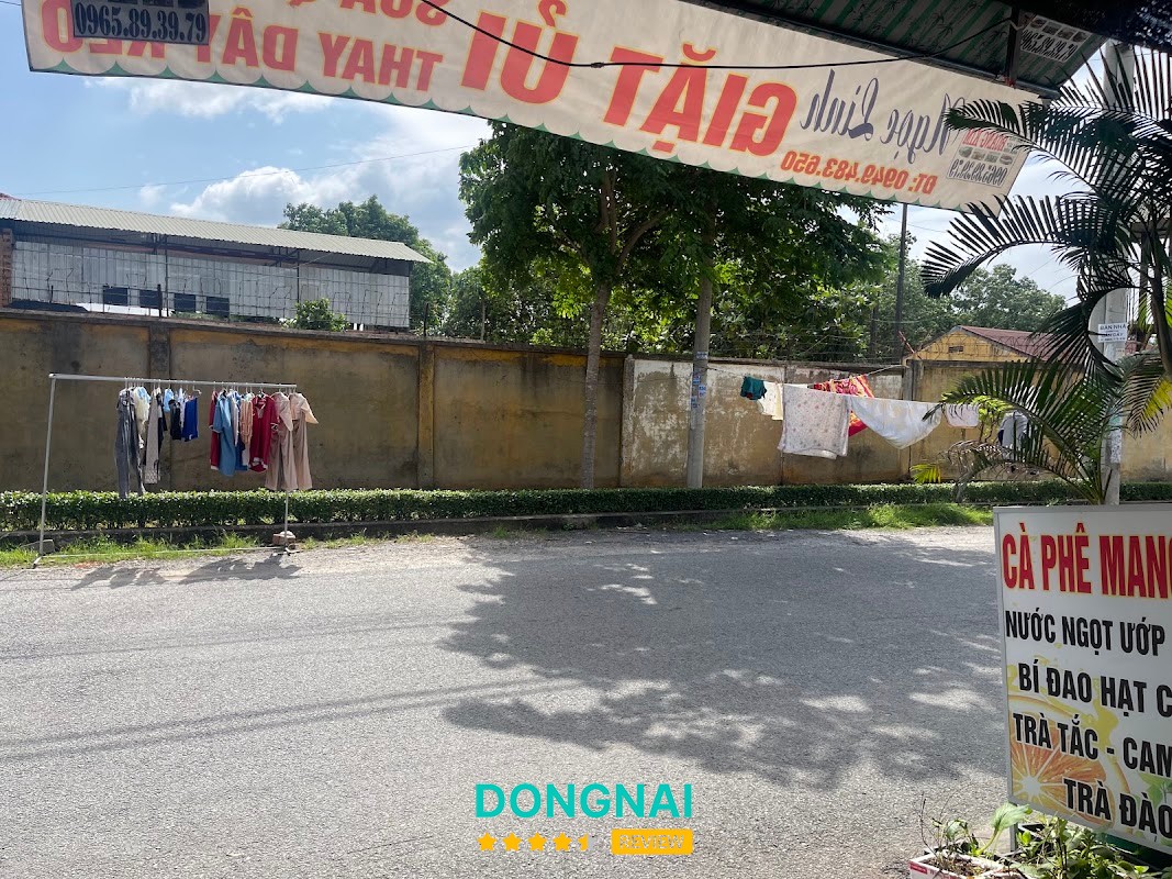 Giặt ủi Ngọc Linh Long Bình