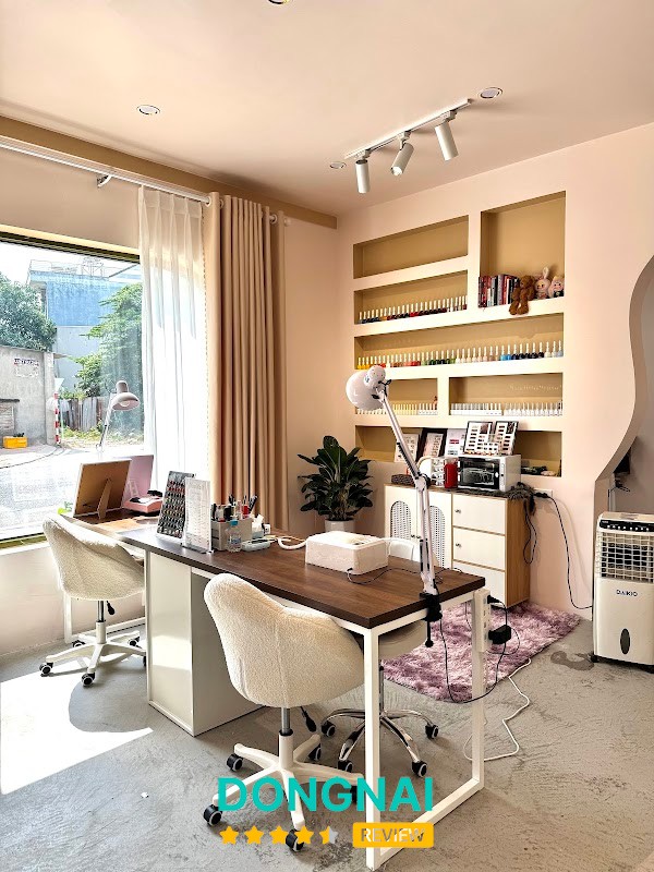 Đào 203 Nail Trảng Bom