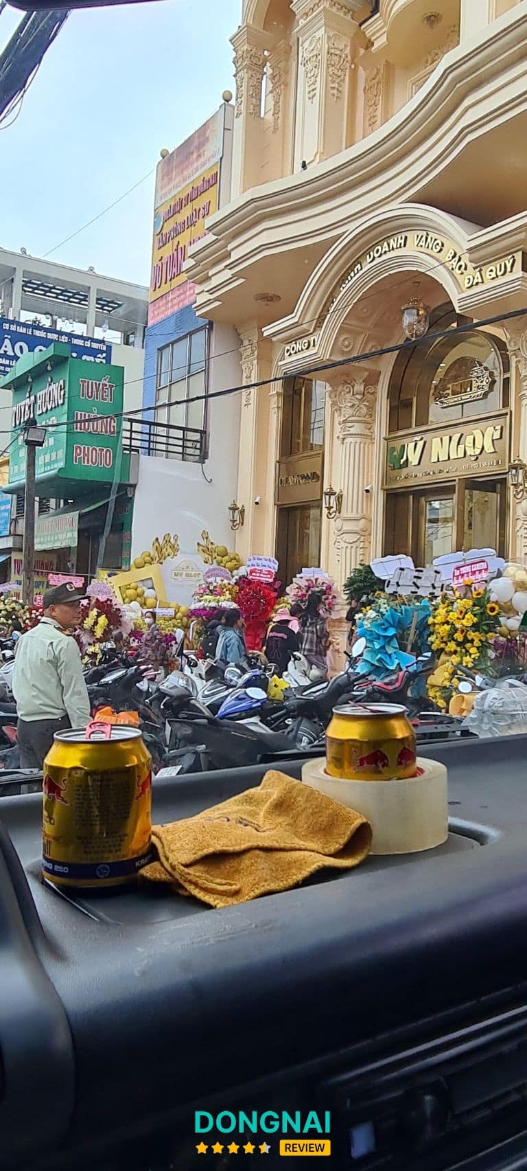 Tiệm Vàng Mỹ Ngọc – hình ảnh 3