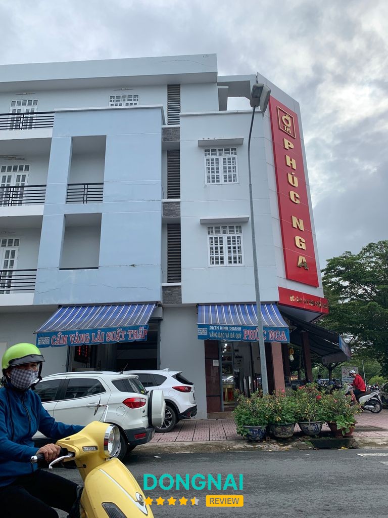 Tiệm vàng Phúc Nga Long Thành