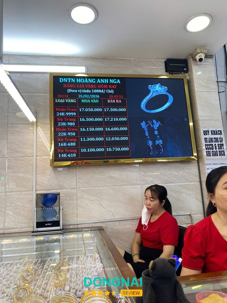 Tiệm vàng Hoàng Anh Nga – hình ảnh 2