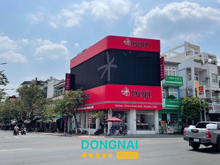 Trung tâm Vàng bạc Trang sức DOJI Trấn Biên