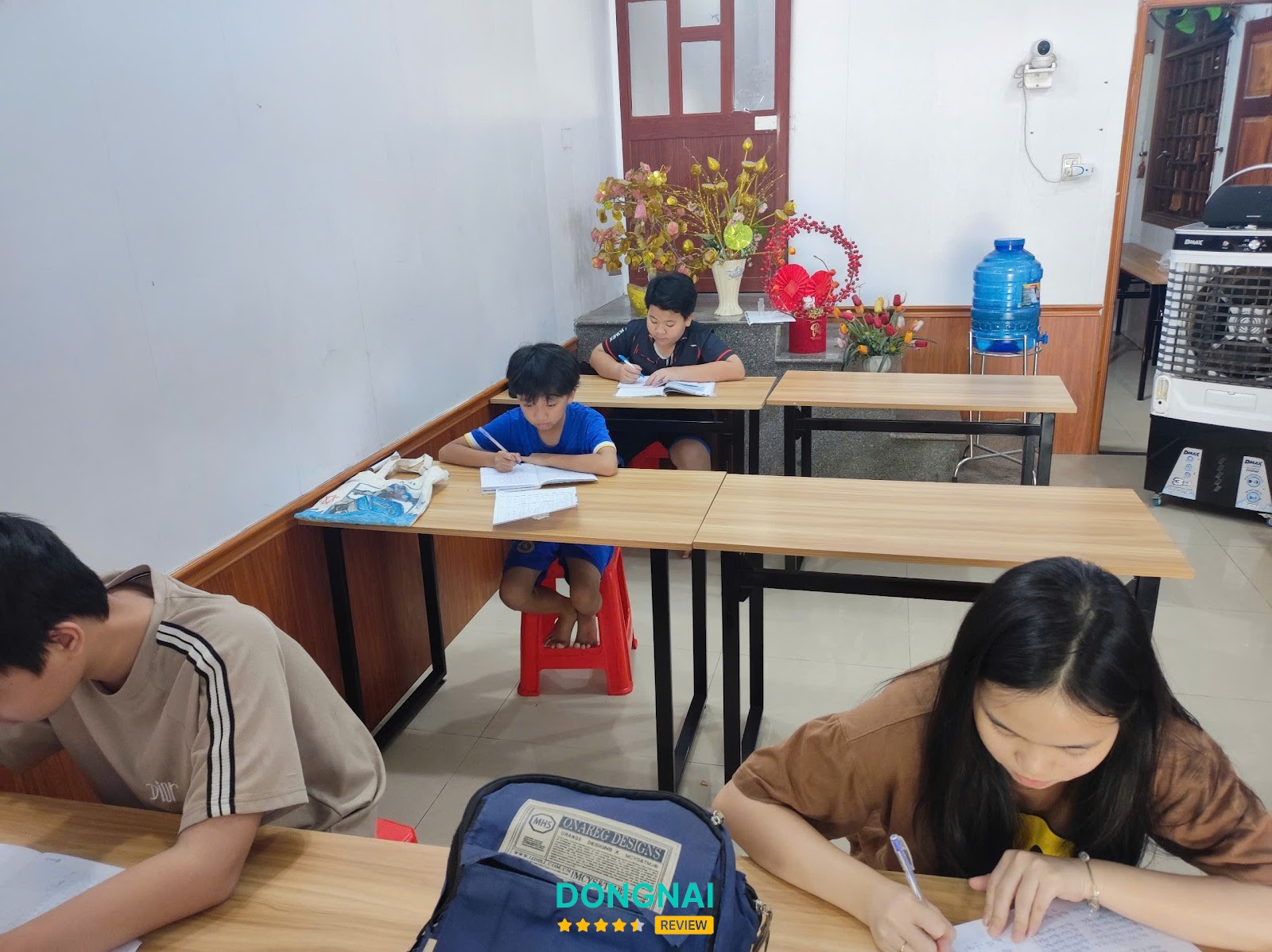 Trung Tâm Gia Sư Tài Năng - hình ảnh 1