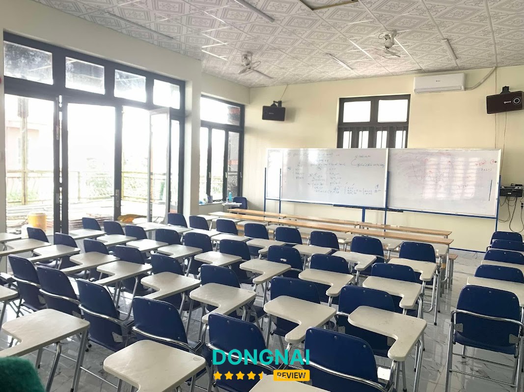 Trung Tâm Luyện Thi Tâm Đức Trảng Dài Đồng Nai
