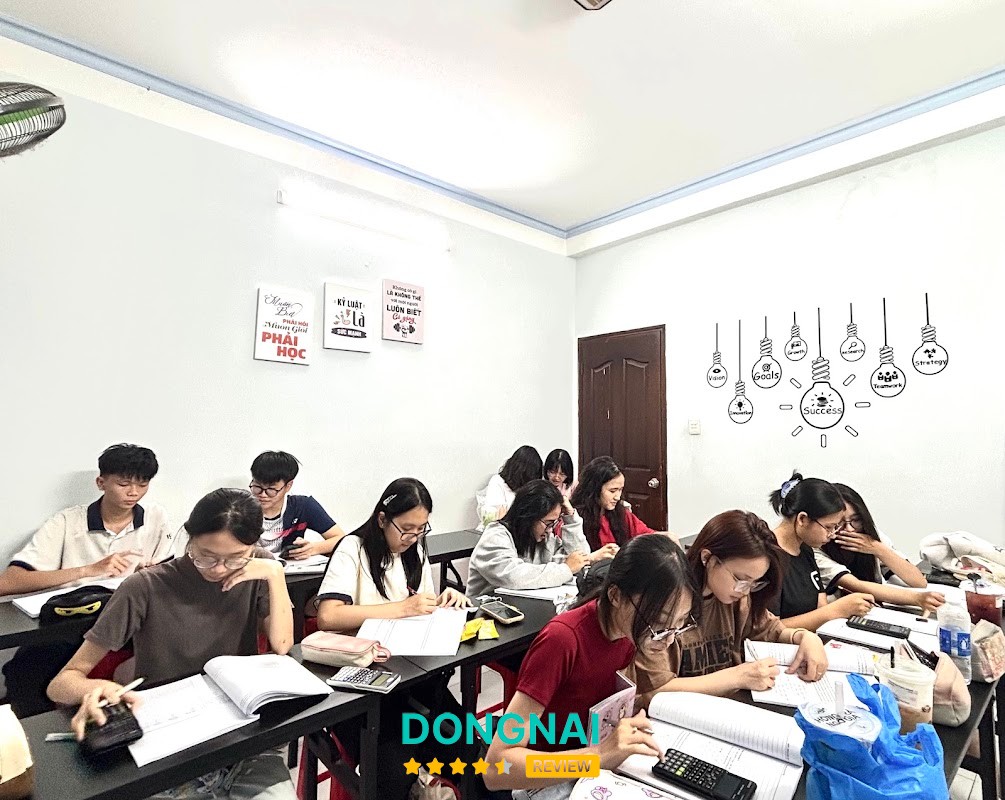 Trung tâm luyện thi DNQ Đồng Nai