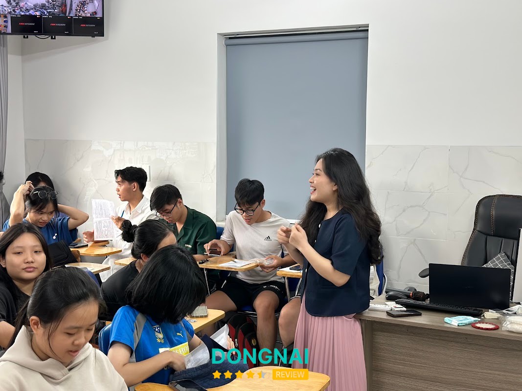 TRUNG TÂM ANH NGỮ MISS MAY – hình ảnh 2