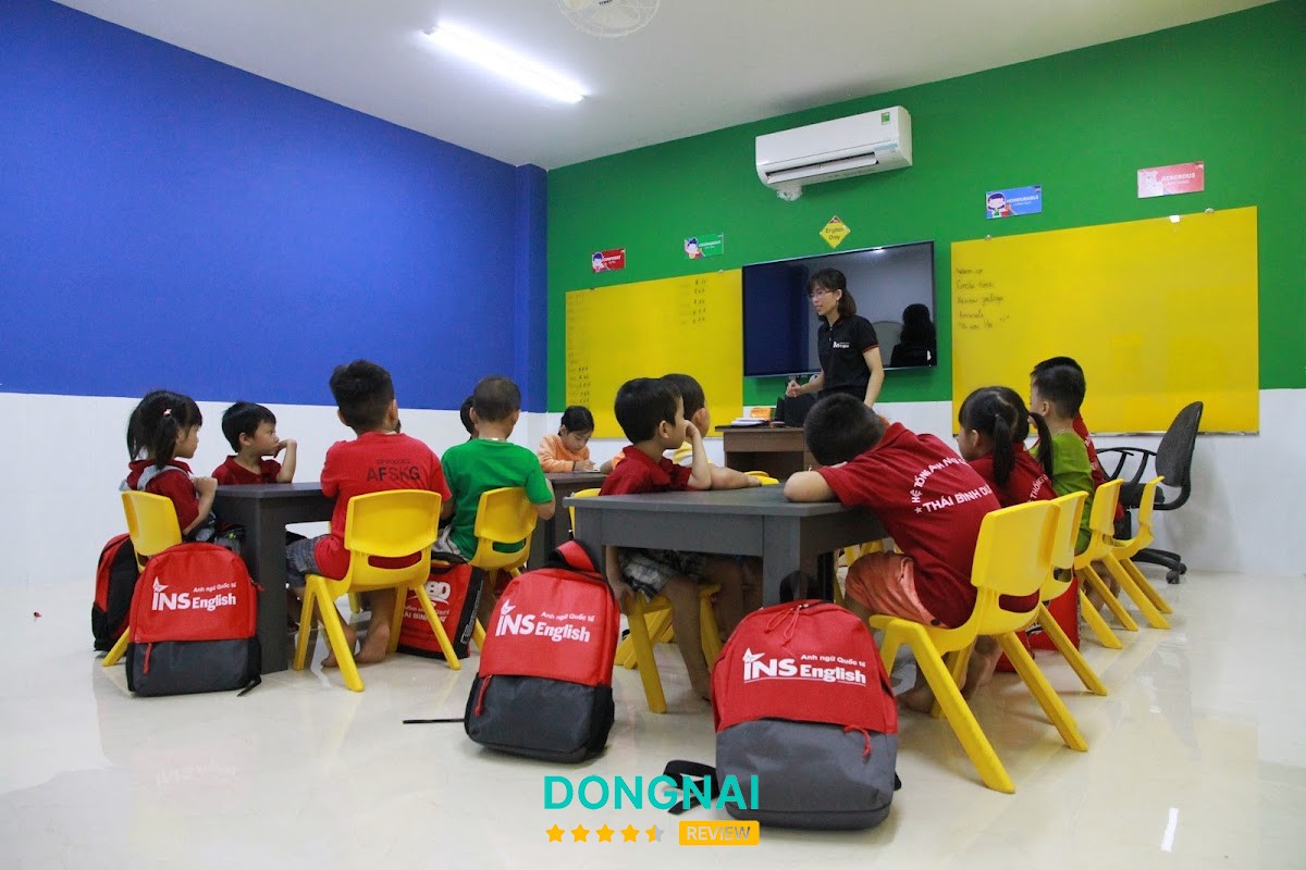 INS English Gia Kiệm – hình ảnh 3