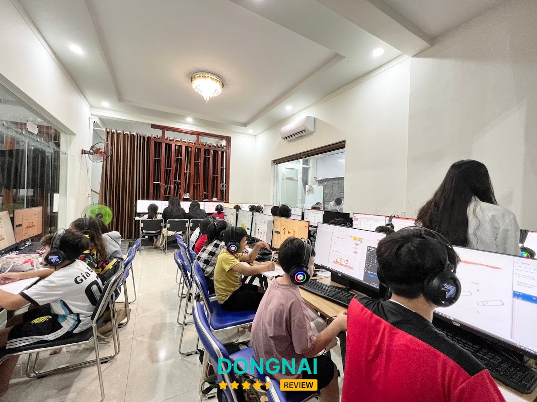 Trung tâm Ngoại ngữ Hà Nội Nguyễn Huệ – hình ảnh 2