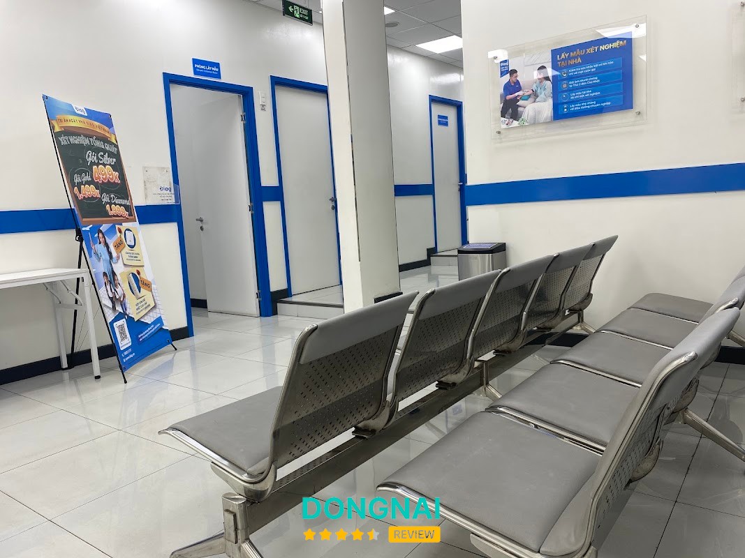 Khu vực tiếp nhận tại Trung Tâm Y Khoa Diag