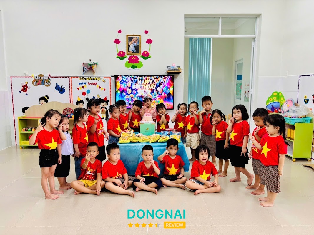 Không gian Trường Mầm Non Tân Phong