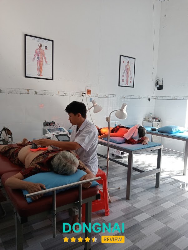 Châm cứu, Tập vật lý trị liệu phục hồi chức năng Lê Hướng Long Khánh