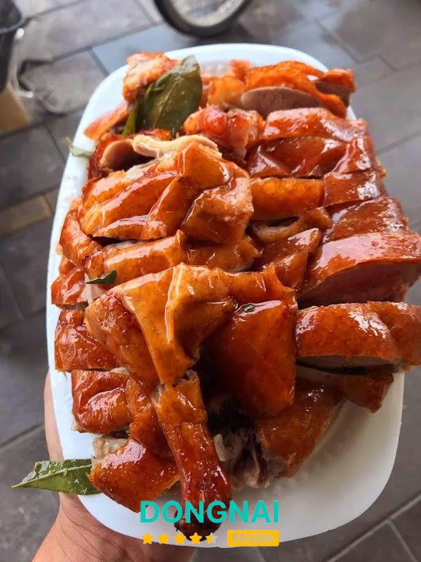 Tiệm vịt quay tình sự hình ảnh món quay
